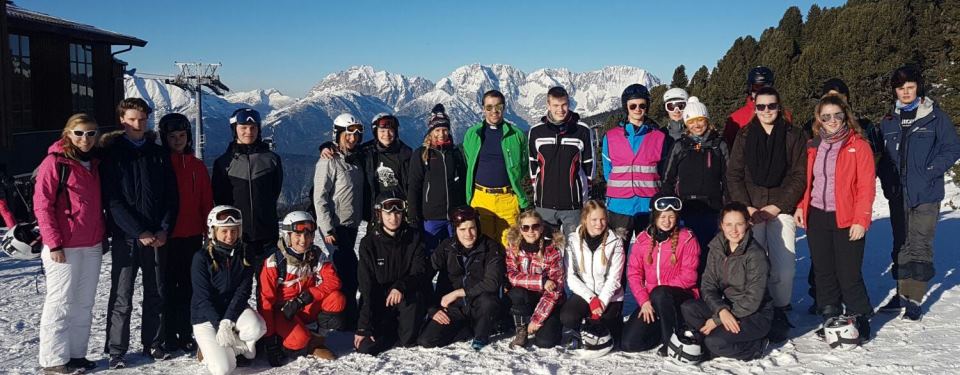 Gruppenfoto des 11. Jahrgangs in Österreich