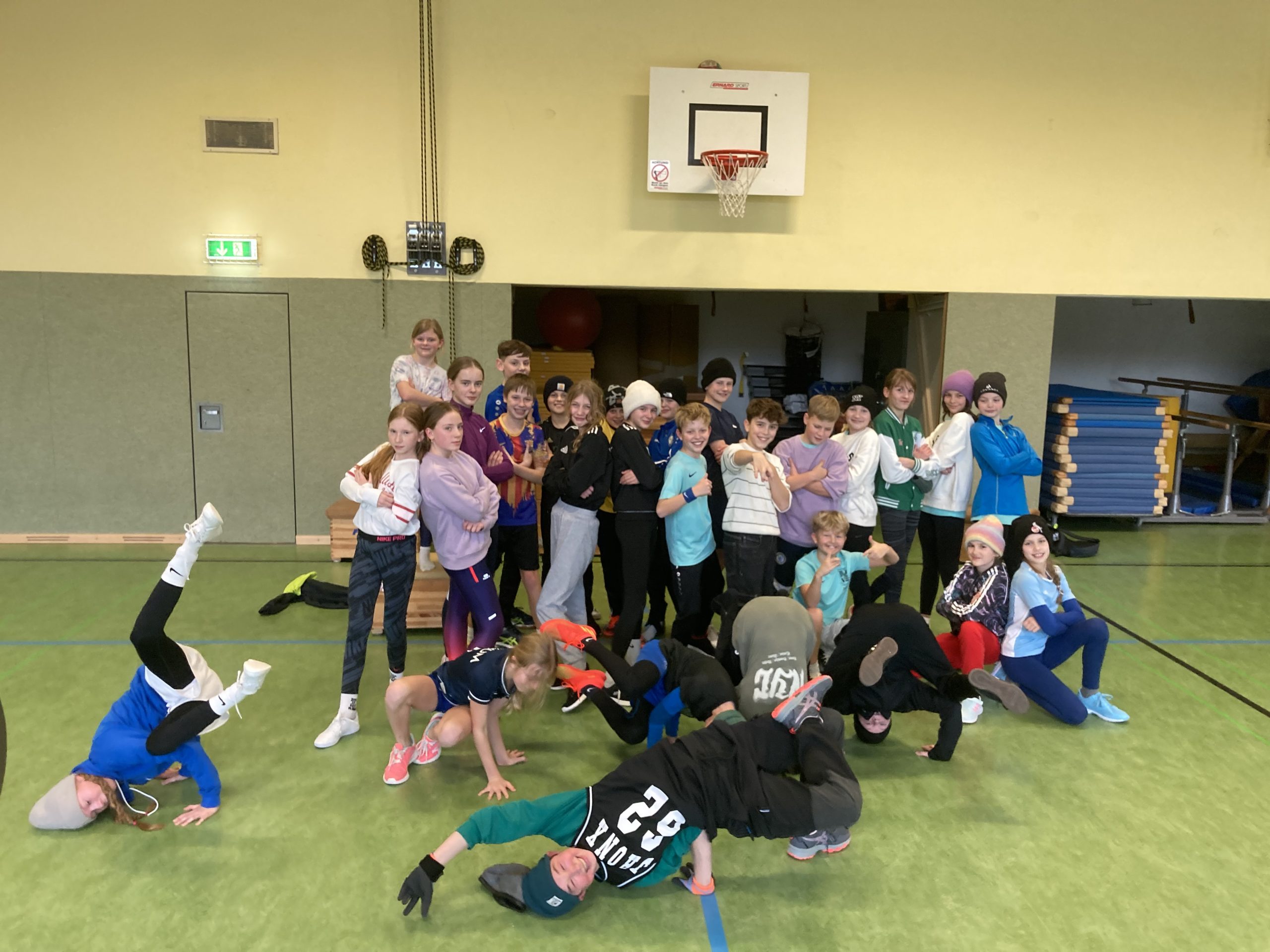 Neue Moves für die Sportklassenschüler im Breakdance