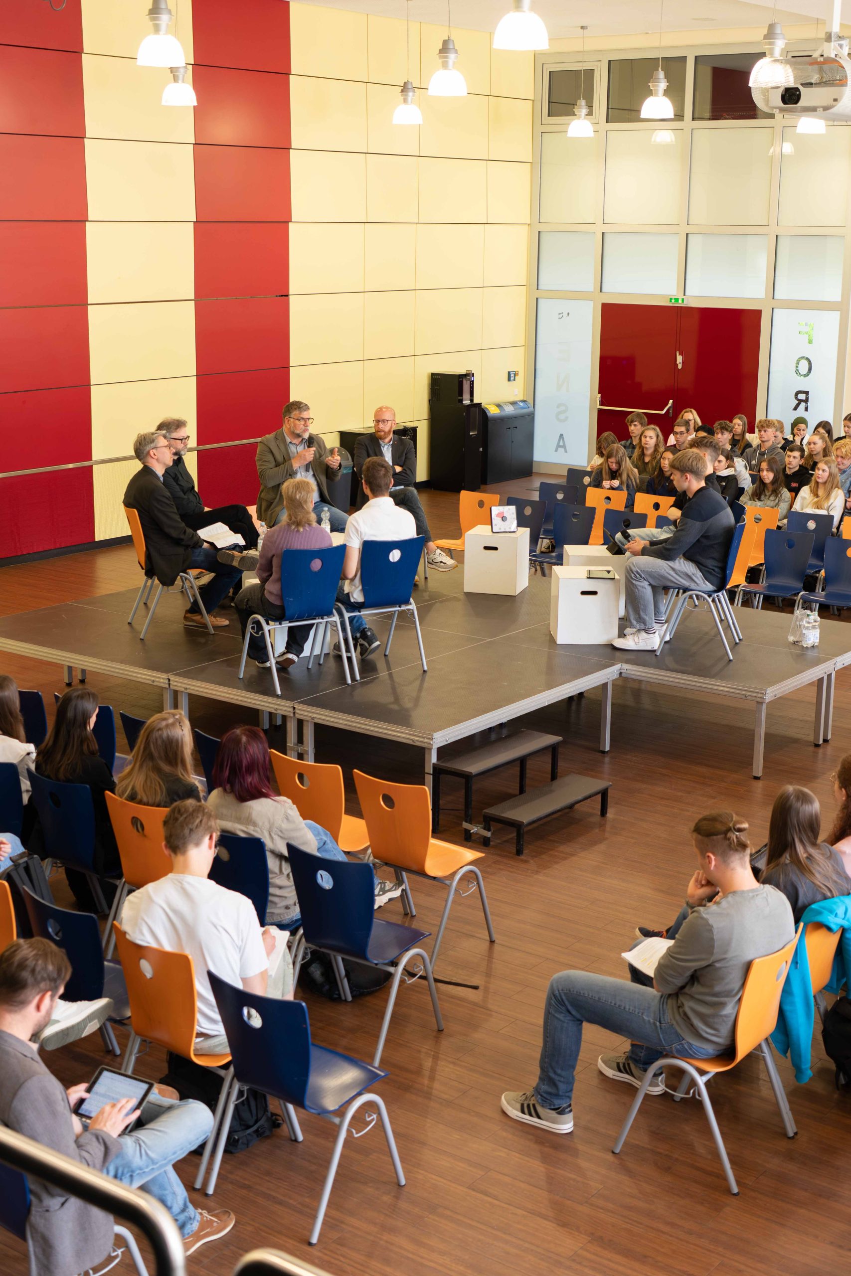 Podiumsdiskussion in voller Länge auf der Ems-Vechte-Welle