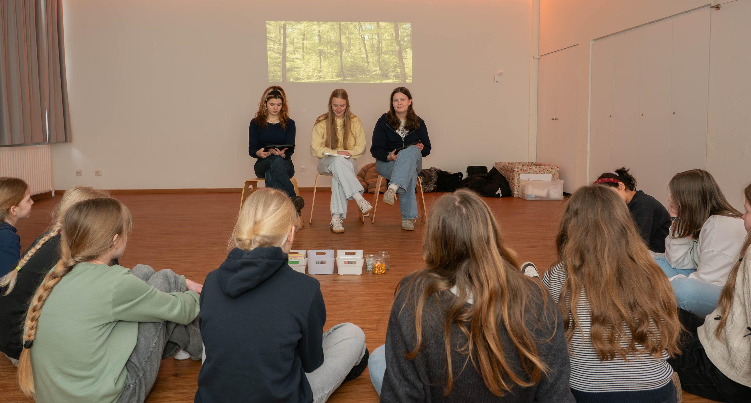Achtsamkeit, Entspannung, Selbstwahrnehmung - zur Ruhe kommen im Schulalltag